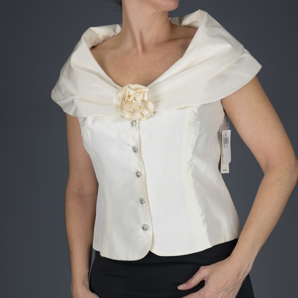 Shani Silk Shawl Boat-Neck Evening Top